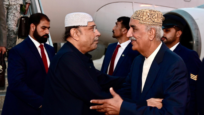 صدرِ مملکت آصف علی زرداری نوابشاہ سے سکھر پہنچ گئے