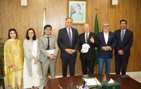 وفاقی وزیر احسن اقبال سےجاز ورلڈ ، ویون گروپ کے سی ای او ز کی ملاقات، مختلف امور پر تبادلہ خیال