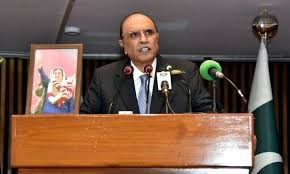 بھارت جنگی میدانوں سے بامعنی مذاکرات کی طرف آئے ورنہ ذلت آمیز شکست کیلئے تیار رہے، پاکستان پہلے ہی بھارت اور افغانستان کو اپنی صلاحیتوں کی جھلک دکھا چکا ہے، صدرمملکت آصف علی زرداری