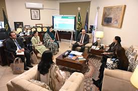 چیئرمین وزیراعظم یوتھ پروگرام رانا مشہود احمد خاں کی ڈپٹی کنٹری ریپریزنٹیٹو یو این ویمن پاکستان فہمیدہ اقبال سے ملاقات