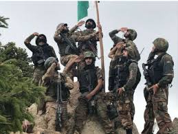 فرض پہلے،خوشیاں بعدمیں،پاک فوج کےجوانوں کاہر تہوار پر سرحدوں کی حفاظت کاپختہ عزم