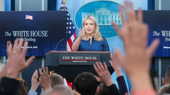 5 گھنٹے قبلامریکا نے ایران کے اُس فوجی صنعتی ڈھانچے کو تباہ کر دیا ہے جسے وہ ’دنیا میں دہشت پھیلانے‘ کے لیے استعمال کرتا تھا: وائٹ ہاؤس