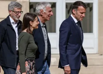 جنگ بندی کے معاہدے میں لبنان کو بھی شامل کیا جائے: ایمینوئل میکخواں