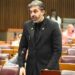 پاکستان میں سیاسی اور مذہبی جماعتوں نے اپنے اختلافات کو ایک طرف رکھ کر تہران کے ساتھ یکجہتی کا مظاہرہ کیا، علی محمد خان