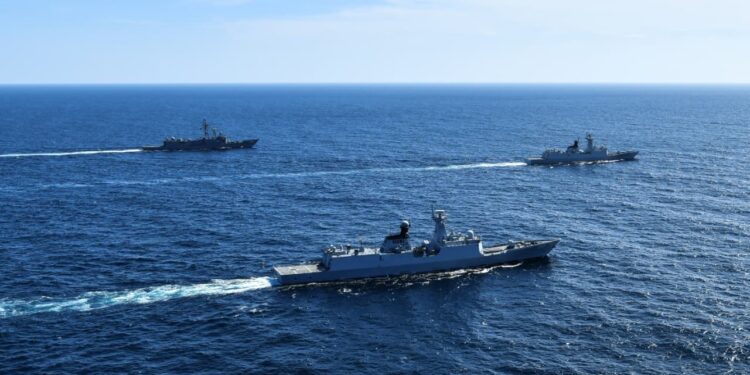 پاک-چین مشترکہ بحری مشق سی گارڈین 4 کراچی میں اختتام پذیر