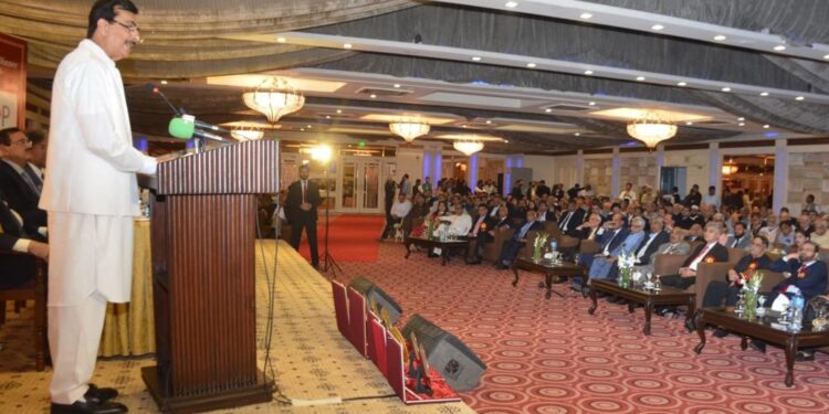 جی سی یونیورسٹی عظیم علمی، فکری و تاریخی روایت کی امین درسگاہ ،نئے چیلنجز سے نمٹنے کے لیے جدید تعلیم اور عملی رہنمائی نا گزیر ہے، سید یوسف رضا گیلانی