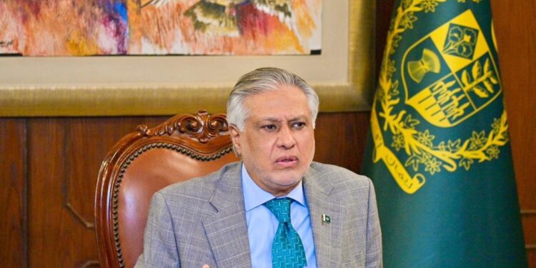 معرکہ حق ہماری قومی تاریخ کا فیصلہ کن باب ہے، مکالمے اور سفارت کاری کے ساتھ ساتھ انصاف و باہمی احترام کی بنیاد پر تنازعات کے حل پر یقین رکھتے ہیں،نائب وزیراعظم و وزیر خارجہ کا پیغام