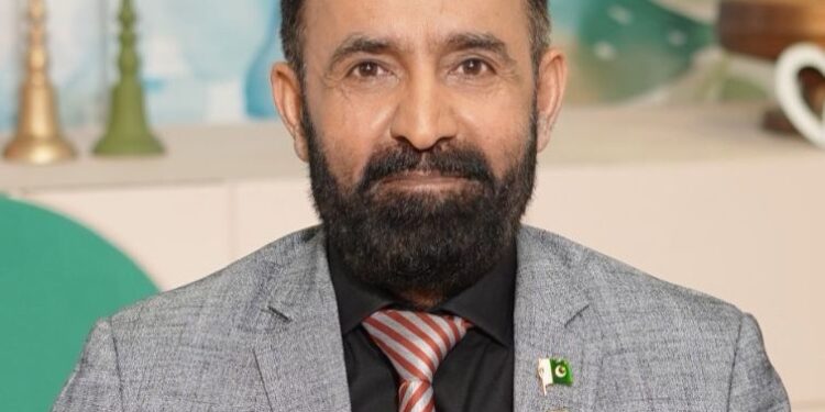 پاکستان نے دشمن کو بھرپور اور موثر جواب دے کر اپنی دفاعی صلاحیتوں کا لوہا منوا لیا ہے، کرنل (ر) ملک ایوب اعوان