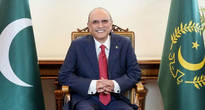 صدرِ مملکت آصف علی زرداری کا بحیرۂ عرب میں پھنسے غیر ملکی جہاز کے عملے کی بروقت امداد پر پاک بحریہ کو خراجِ تحسین