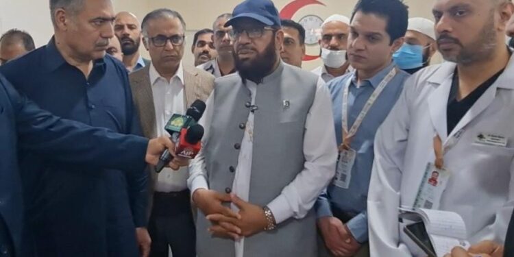 سعودی حکومت سے معاہدہ نہ ہونے کے باعث رواں سال عازمین ٹرین کے بجائے بسوں کے ذریعے مکہ سے مدینہ سفر کریں گے،اب بھی پاکستان خطے میں سب سے سستا ترین حج کرارہا ہے، وفاقی وزیر سردار محمد یوسف