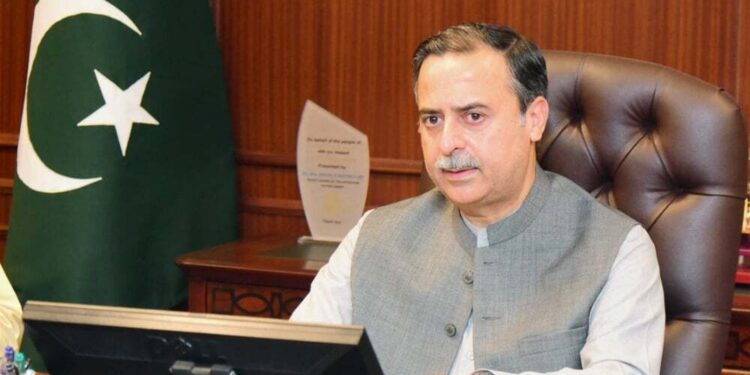 کراچی پورٹ کے قریب بحری حادثے سے متاثرہ کیبل بچھانے والے جہاز کو کے پی ٹی ٹگس کی مدد سے بحفاظت بندرگاہ منتقل کر دیا گیا ہے جنید انوار چوہدری