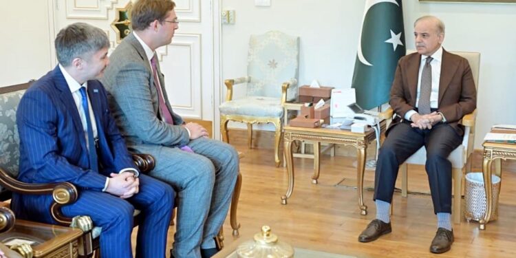 حکومت تیز رفتار معاشی ترقی اور ڈیجیٹل تبدیلی کے وژن پر عمل پیرا ہے، وزیراعظم شہباز شریف و