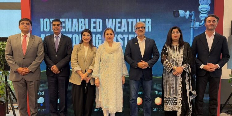 جاز ورلڈ نے موسمیاتی تبدیلی سے نمٹنے اور ماحولیاتی نگرانی کے فروغ کے لیے جدید آئی او ٹی ویدر اسٹیشن کا افتتاح کر دیا