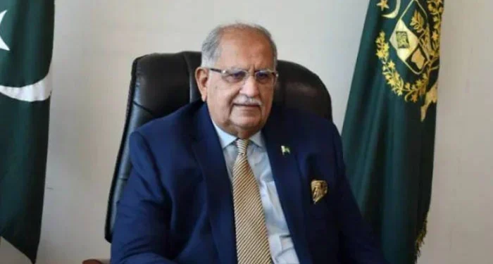 زیر زمین پانی کے ذخائر کو بہتر بنانے کیلئے سرکاری دفاتر کی چھتوں پر بارش کے پانی کو جمع کرنے کے نظام نصب کیے جائیں گے، ریاض حسین پیر زادہ