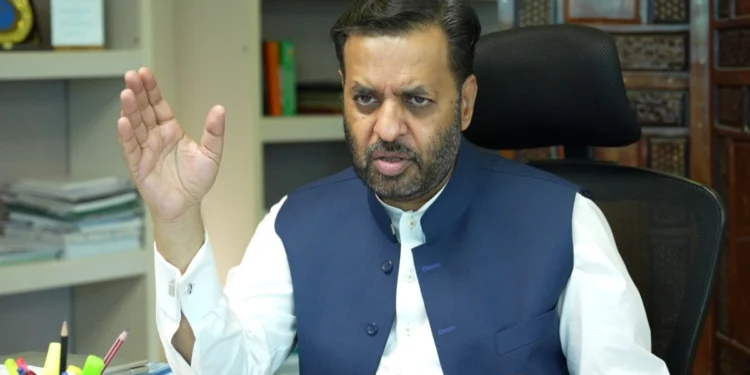 وفاقی کابینہ نے ادویات پر ٹریک اینڈ ٹریس سسٹم کے نفاذ کی باضابطہ منظوری دے دی ہے،ہر دوا کو ڈیجیٹل طریقے سے ٹریک اور ویریفائی کیا جا سکے گا،وفاقی وزیرِ صحت