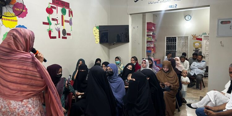 عالمی یومِ ماحولیات پر سیپا کے زیرِ اہتمام کراچی کی کمیونٹیز میں ماحولیاتی آگہی مہم