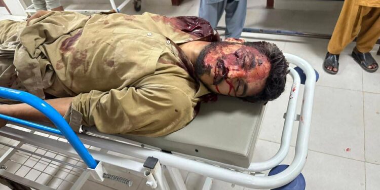 ٹوبہ ٹیک سنگھ میں سی سی ڈی کا مبینہ مقابلہ، قاتلانہ حملہ کیس میں مطلوب 3 ملزم ہلاک، 4 فرار