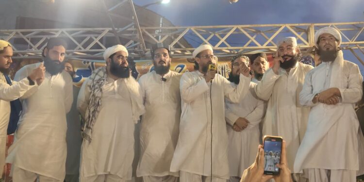 کراچی:امیرالمؤمنین، خلیفۂ دوم سیدنا عمر فاروق اعظم رضی اللہ عنہ کے یومِ شہادت پرلسبیلہ چوک سے ریگل چوک تک عظیم الشان مدحِ صحابہؓ جلوس