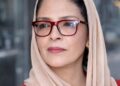 قیادت کا زوال: محترمہ بے نظیر کے وقار سے ‘ٹوں ٹوں’ اور گٹکے تک کا سفر!