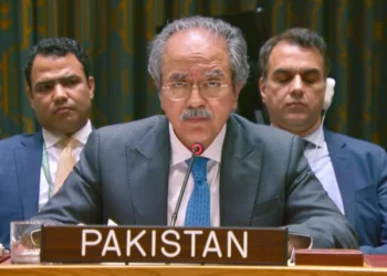اپنے خلاف دہشت گردی کی کارروائیوں پر ہاتھ پر ہاتھ دھرے نہیں بیٹھے رہیں گے، ضرورت پڑنے پر دفاع میں کسی بھی حملے کا جواب دیں گے،عاصم افتخار احمد