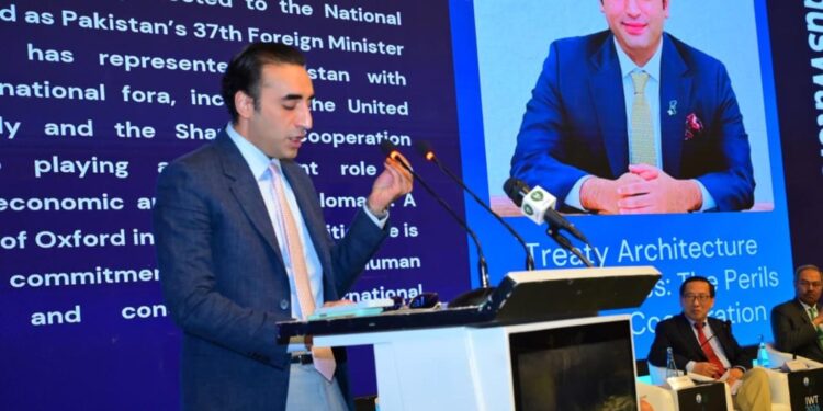 بھارت کا سندھ طاس معاہدہ معطل کرنا نہایت سنگین اقدام ، پاکستان اپنے پانی، خودمختاری اور مستقبل کا ہر قیمت پر دفاع کرے گا،بلاول بھٹو کا عالمی برادری سے مؤثر کردار ادا کرنے کا مطالبہ