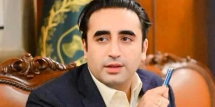 بلاول بھٹو زرداری کا شہید محترمہ بینظیر بھٹو کو 73ویں سالگرہ پر شاندار خراجِ عقیدت