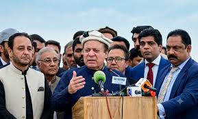 نواز شریف کا گلگت میں عوامی اجتماع سے خطاب،ترقیاتی منصوبوں کی عدم تکمیل کی ذمہ داری سابق حکومتوں پر عائد