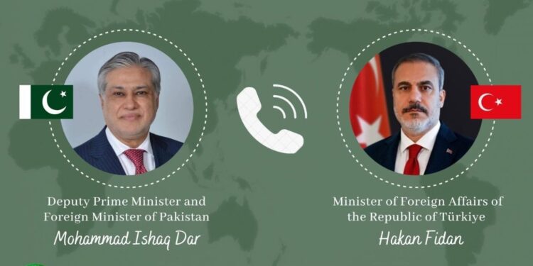نائب وزیراعظم محمد اسحاق ڈار کی ترک وزیر خارجہ ہاکان فیدان سے ٹیلیفونک گفتگو