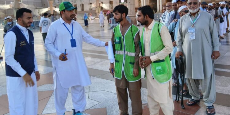 ڈیجیٹل سسٹم کا بہترین استعمال، مدینہ حج آپریشن میں نیا سنگِ میل، ایک لاکھ 19 ہزار سے زائد پاکستانی حجاج کی پرمٹس کے ذریعے ریاض الجنہ کی زیارت مکمل