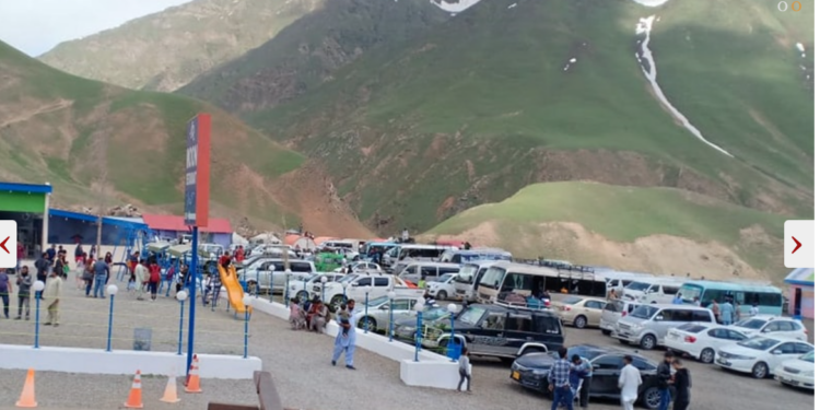 محرم الحرام اور ہفتہ وار چھٹیوں کے باعث ایک لاکھ 9 ہزار سے زائد سیاح ناران کاغان پہنچ گئے