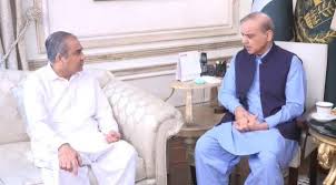 لاہور:وزیراعظم محمد شہباز شریف سے وفاقی وزیر داخلہ سید محسن رضا نقوی کی ملاقات