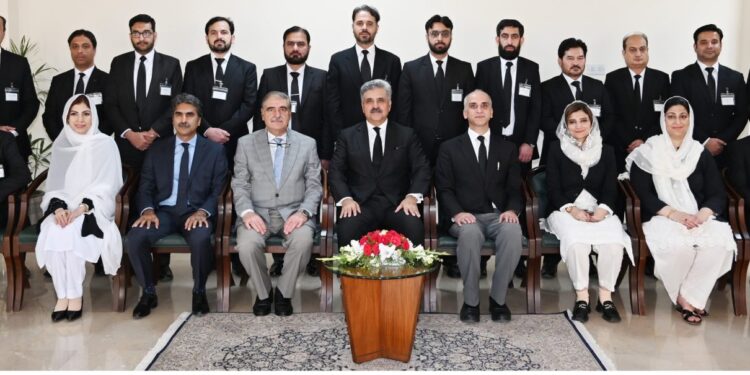 خیبرپختونخوا کے جوڈیشل وفد کا سپریم کورٹ پبلک فسیلیٹیشن سینٹر کا دورہ، ماڈل کے نفاذ میں دلچسپی