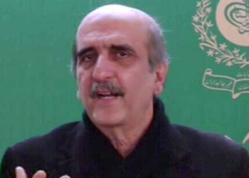 اکبر ایس بابر کا پی ٹی آئی کے نظریاتی اور دیرینہ کارکنوں سے رابطہ مہم شروع کرنے کا اعلان