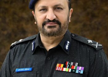 سندھ پولیس سیاسی غلام ….. ڈاکو آقا بن گئے روشنیوں کا شہر خون سے رنگین  …..؟ آئی جی سندھ اور کراچی پولیس چیف اب بھی کراچی بچا سکتے ہیں