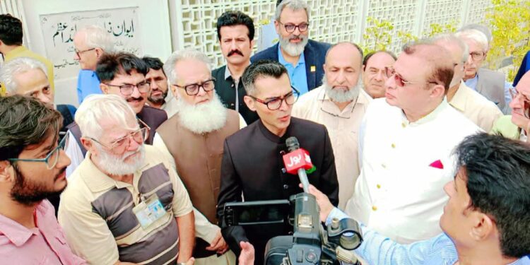 شہزادصابر کو گورنر منتخب ہونے پر روٹری کلب آر سی کے ناتھ کی مبارکباد