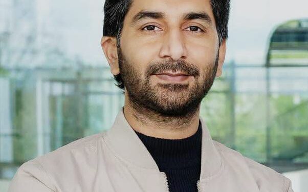 جنرل عاصم منیر کے پاؤں سے لپٹی ’لاشیں‘