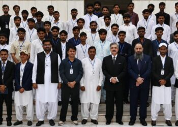 چیف جسٹس پاکستان جسٹس یحییٰ آفریدی کی نوجوان طلبہ کو اعلیٰ تعلیم، محنت اور قومی خدمت کا جذبہ اپنانے کی تلقین