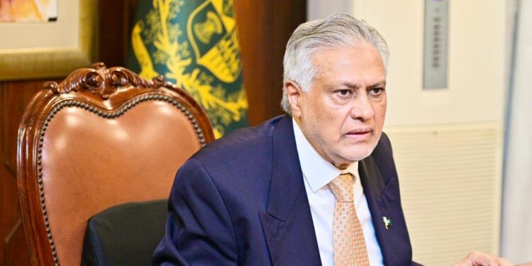 نائب وزیراعظم محمد اسحاق ڈار کا چین میں تباہ کن سیلاب سے ہونے والے نقصان پر اظہار افسوس