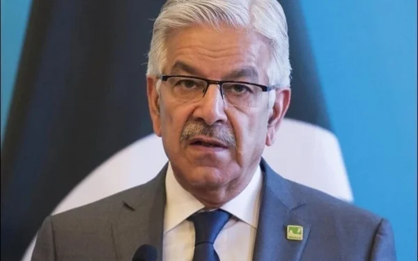 خواجہ آصف کا بھارتی پروپیگنڈے پر ردعمل:ذاتی حملوں سے مسئلہ حل نہیں ہوگا، بھارتی قیادت دباؤ کا شکار ہے، وفاقی وزیر دفاع