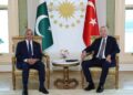 وزیر اعظم شہباز شریف کی ترک صدر رجب طیب اردوان سے ملاقات، مختلف شعبوں میں دوطرفہ تعاون کو مزید مضبوط بنانے کے عزم کا اعادہ