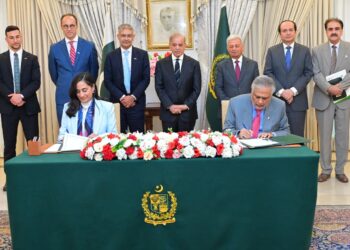 پاکستان اور کینیڈا کے درمیان کینولا کی درآمد کے حوالے سے فائٹو سینیٹری ضوابط کے پروٹوکول پر دستخط