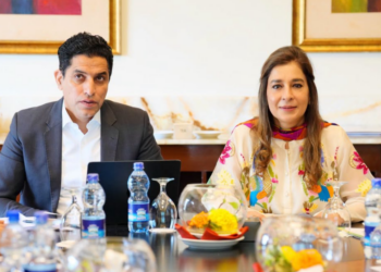 وزیرِ اعظم کی فوکل پرسن برائے انسدادِ پولیوکی زیرِ قیادت قومی پولیو مینجمنٹ ٹیم کا اجلاس
