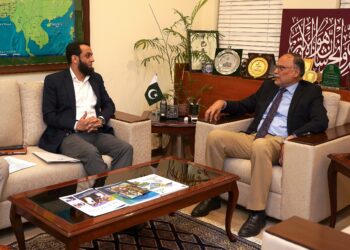 وفاقی وزیر اطلاعات و نشریات کی وزیر برائے منصوبہ بندی، ترقی و خصوصی اقدامات سے ملاقات، پی ٹی وی کی ری ویمپنگ ، جدید خطوط پر استوار کرنے کے منصوبے پر تبادلہ خیال