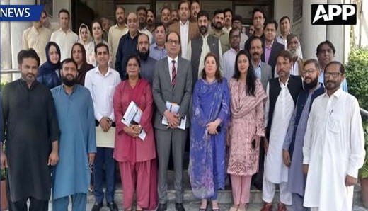 وفاقی سیکرٹری اطلاعات و نشریات کا اے پی پی کی پیشہ ورانہ ترقی کے عزم کا اظہار، بورڈ آف ڈائریکٹرز کے اجلاس میں انتظامی و مالی امور کی منظوری
