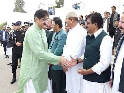 گورنر سندھ اور وزیر اعلی سندھ کی مزارقائد پر حاضری ، پھولوں کی چادر چڑھائی اور فاتحہ خوانی کی
