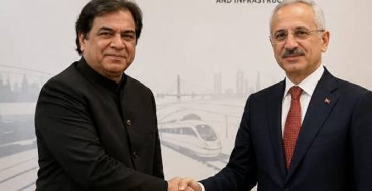 وزیر ریلوے کی ترک کنٹریکٹرز کے وفد سے ملاقات، پاک ریلوے کے جدید کاری پروگرام میں ان کی شمولیت کے امکانات بارے تبادلہ خیال کیا