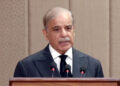 وزیراعظم نے پنشنرز کیلئے پروف آف لائف کے جدید نظام کا افتتاح کر دیا، پنشنرز کیلئے نیا بائیو میٹرک اور چہرے کا تصدیقی نظام انسانیت کی بڑی خدمت ہے، جدید ڈیجیٹل سسٹم اور ایپ سے لاکھوں پنشنرز مستفید ہوں گے، شہباز شریف